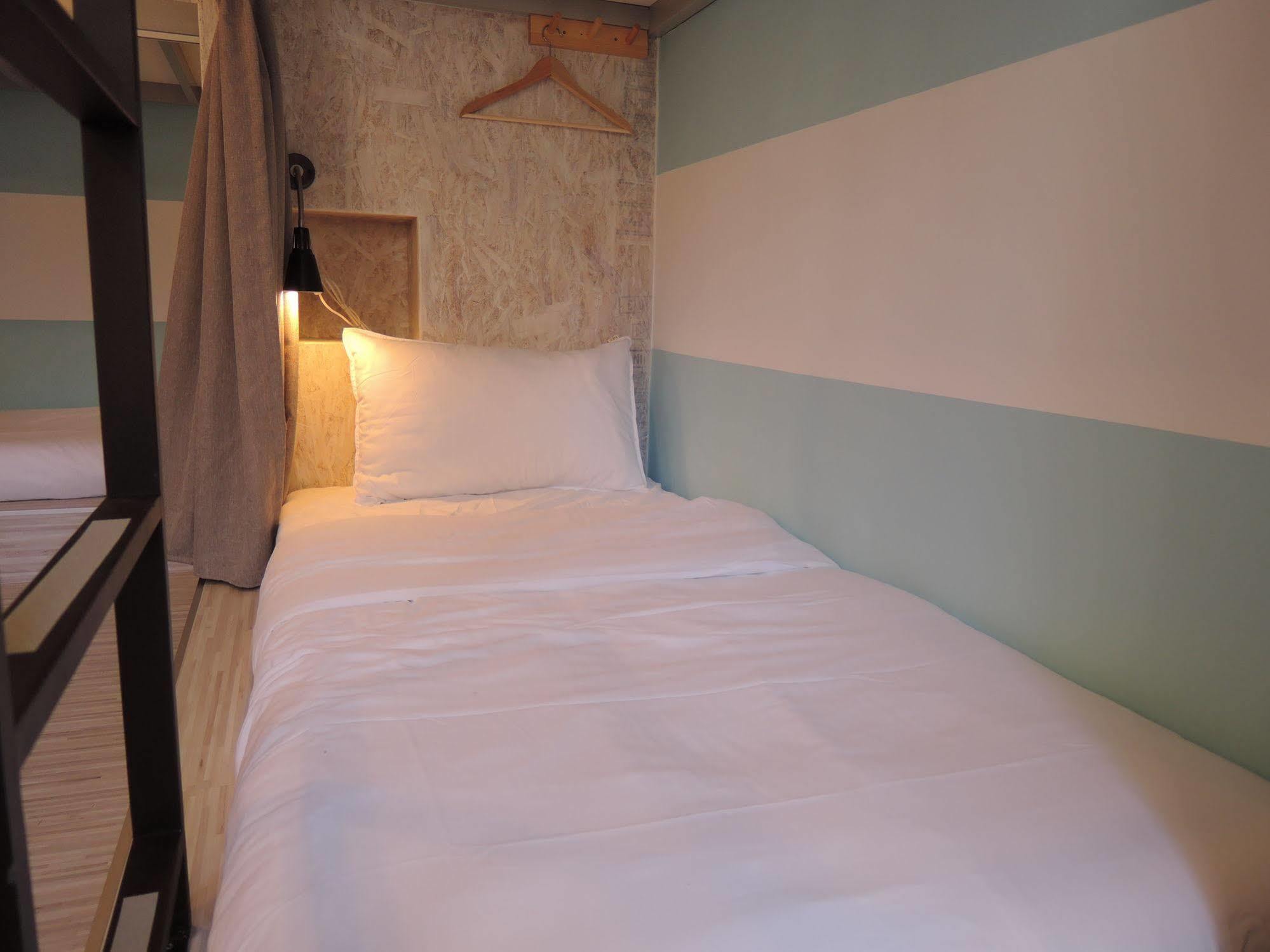 Bayhouse Comfortel Hualien Hostel Extérieur photo