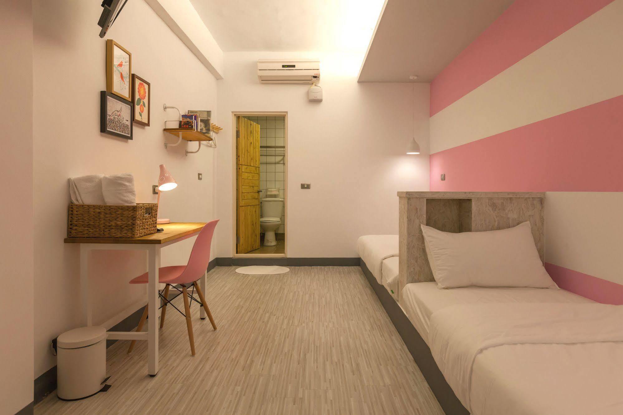 Bayhouse Comfortel Hualien Hostel Extérieur photo